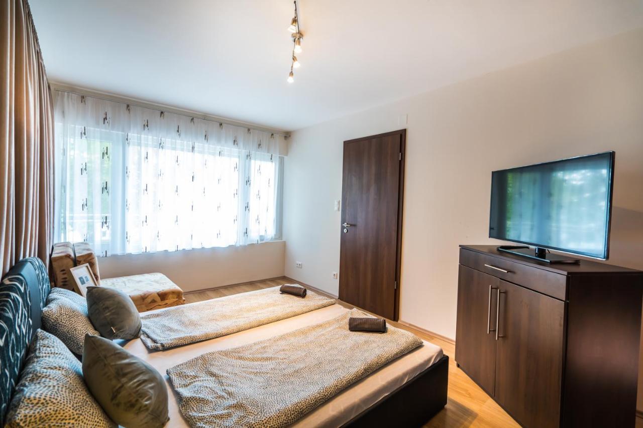 Siesta Sziget - Balaton-Parti Apartmanok Siofok Luaran gambar