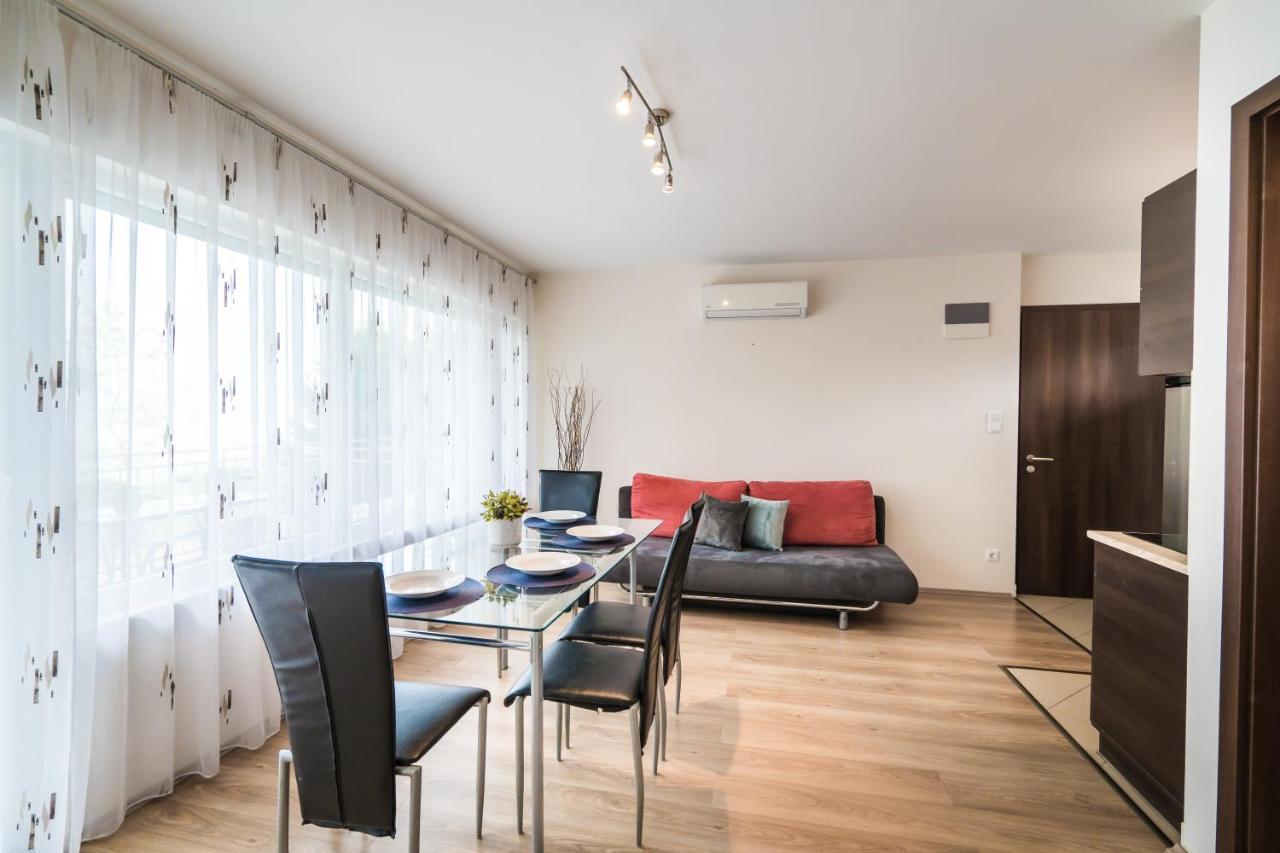 Siesta Sziget - Balaton-Parti Apartmanok Siofok Luaran gambar