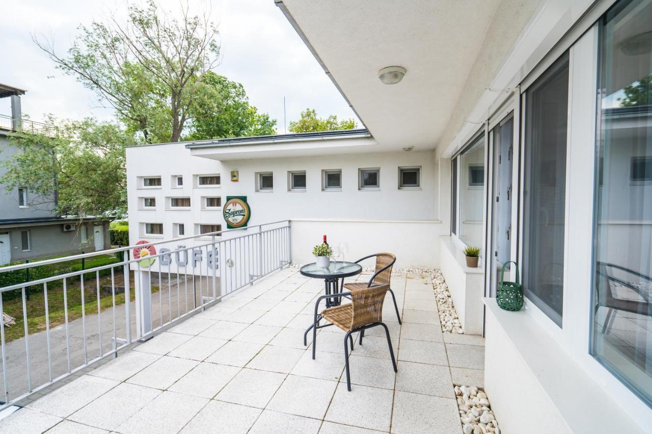 Siesta Sziget - Balaton-Parti Apartmanok Siofok Luaran gambar